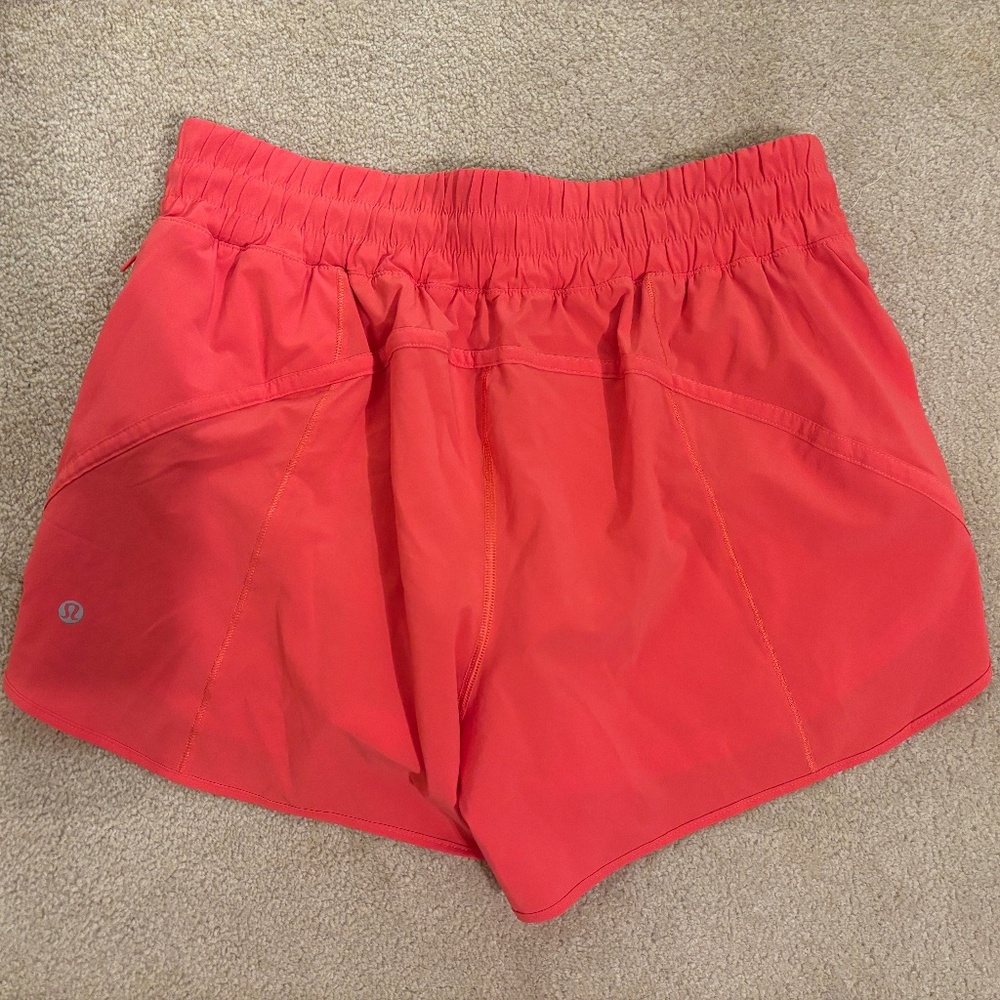 Lululemon Track That High-Rise Lined Short 5" in lip gloss size 12 RARE
